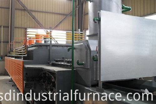 Horno de cementación continua Continuous Carburizing Furnace